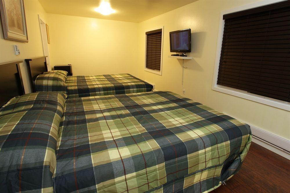Cherry Tree Motel